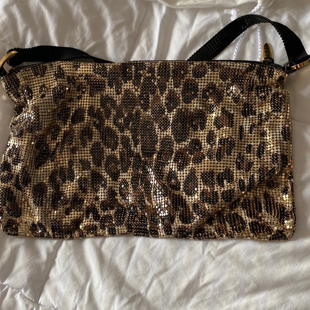 NEW Color block leopard on both sides